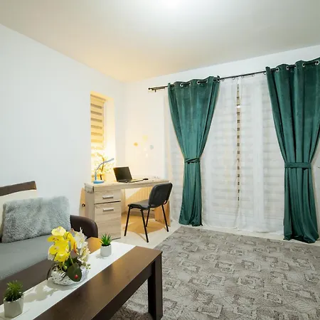 Apartment Ellena *